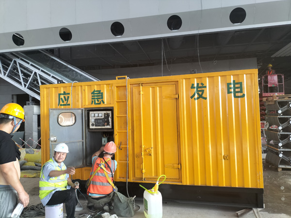 宜秀怎样判断空气滤清器是否需要更换？